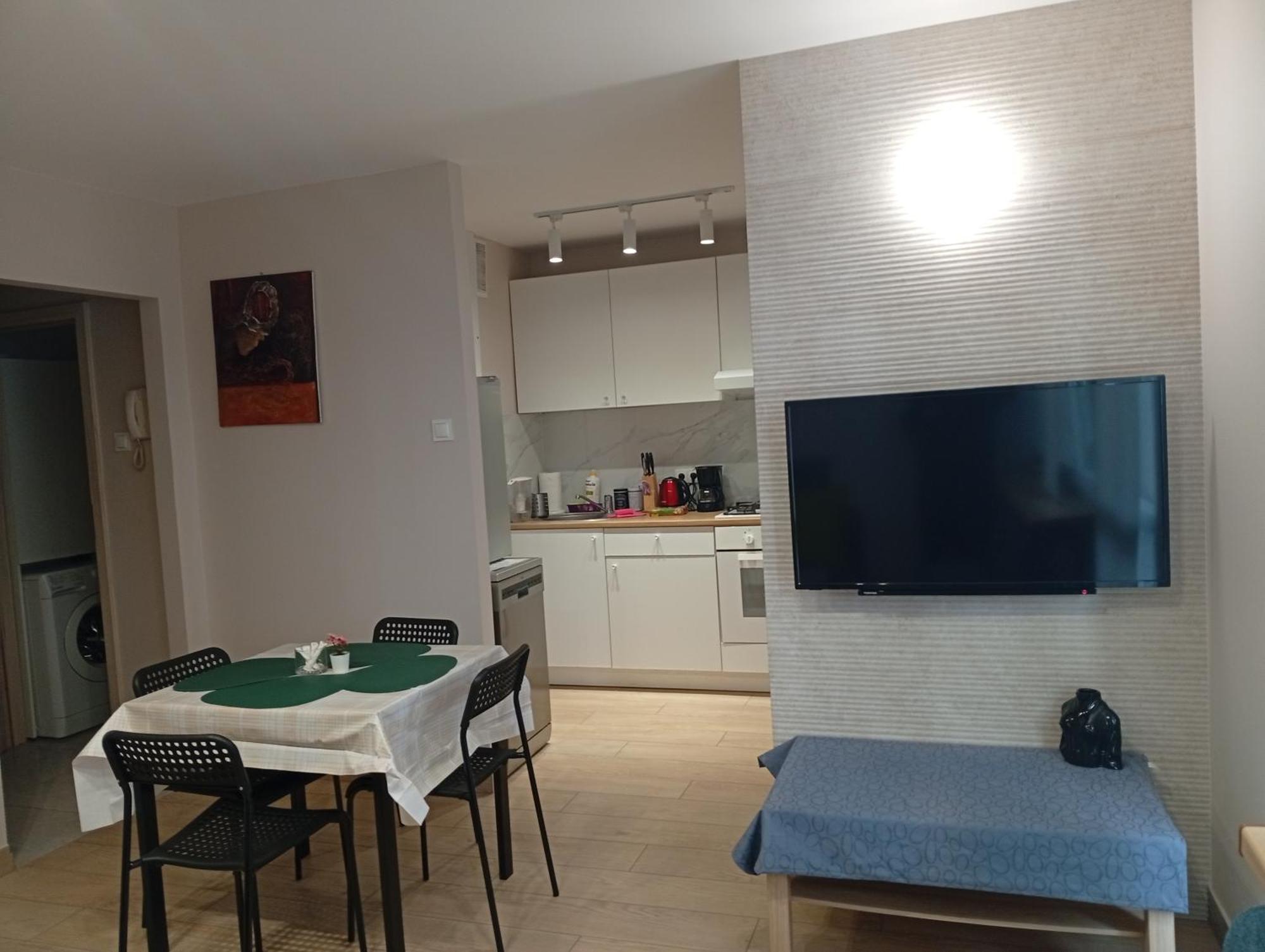 Apartament Zacisze 쳉스토호바 외부 사진