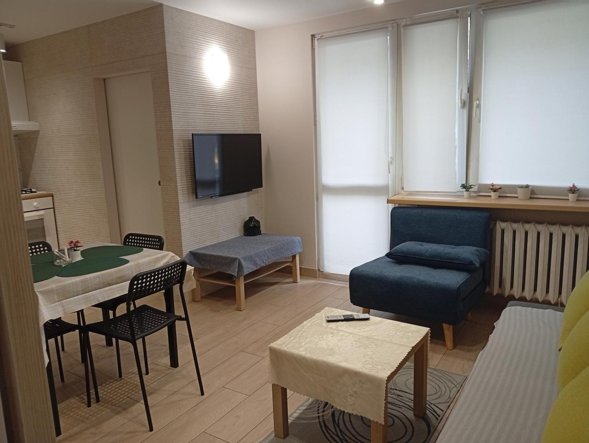 Apartament Zacisze 쳉스토호바 외부 사진